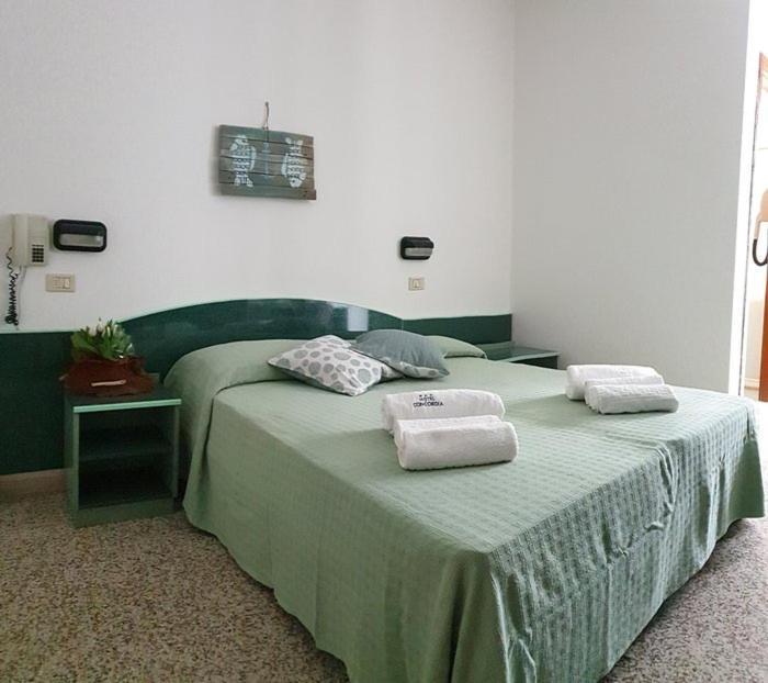 Hotel Concordia Palace Римини Экстерьер фото