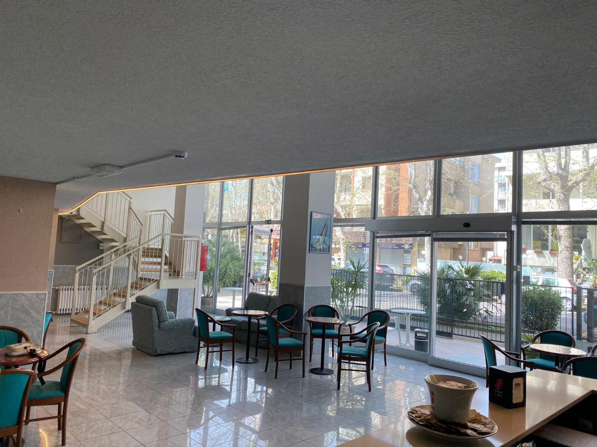 Hotel Concordia Palace Римини Экстерьер фото